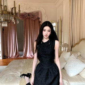 가브리엘 블랙 로즈 플라워 원피스