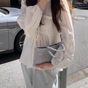 여리핏 셔링 블라우스 화이트 긴팔 간절기 가을 코디 여름