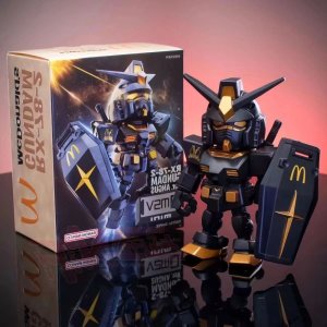 반다이(Bandai) 맥도널드 콜라보 건담 피규어 한정판