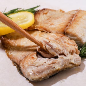 고등어구이 삼치 생선구이 300g+300g 제주 순살생선 전자렌지용 간편식 올미담