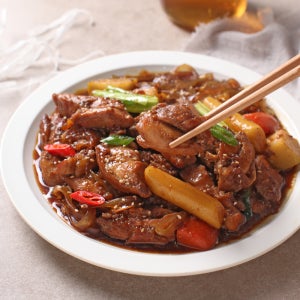 달볶음탕 안동 닭다리살 순살 간장 찜닭 밀키트 600g