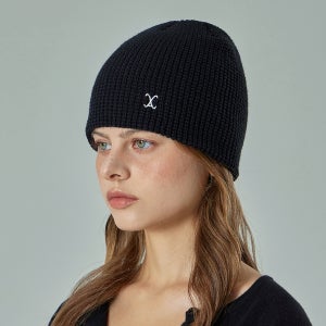 VA 커브드 로고 와플 비니 블랙