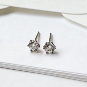 14K 6발 큐빅 귀걸이 피어싱 리얼 화이트 골드 무도금