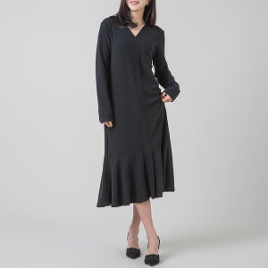 [리뉴얼이벤트/원가이하] 브이넥 절개 베이직 롱원피스 (델라)