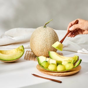 휴롬 국내산 머스크 K-멜론 4kg 내외(2개입) / 14brix이상 고당도 메론