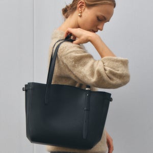[드메리엘] Veneta Shopper Bag Large Black