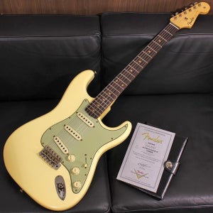 펜더 1960 Stratocaster Closet Classic Aged 일렉기타