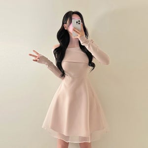 웬디 언발 오프숄더 이중 오간자 결혼식 하객룩 플레어 원피스