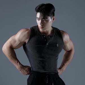 카미드 헨리넥나시 피그먼트나시 머슬핏 골지 남자슬리브리스 탱크탑