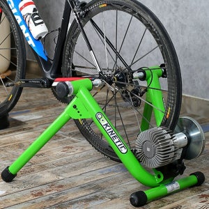 실내용 자전거 고정로라 저항 운동기구 실내사이클 라이딩