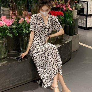 [여름 데이트룩] 럭키 크로바 포인트 러블리 롱 원피스 데일리 소개팅 데이트 키작녀