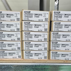 QY42P 미쓰비시 PLC MELSEC 출력 카드