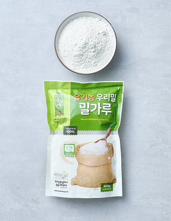 유기농 우리밀 밀가루 제품 이미지