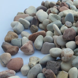 베이지오색자갈 10-15mm 20kg(1포) 조경정원에사용조약돌 수족관자갈 해미석