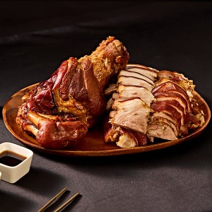 고구려왕족발 통족발 국내산 생족 부산식 왕족 1.3kg 1.6kg