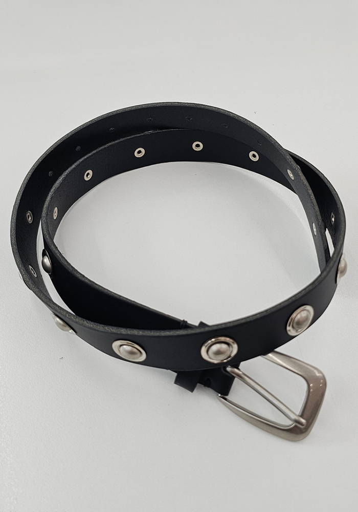 LOW STUDDED LEATHER BELT (이태리소가죽100%)