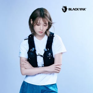 블랙야크 등산가방 트레일러닝 아이유가방 등산배낭 조끼백팩