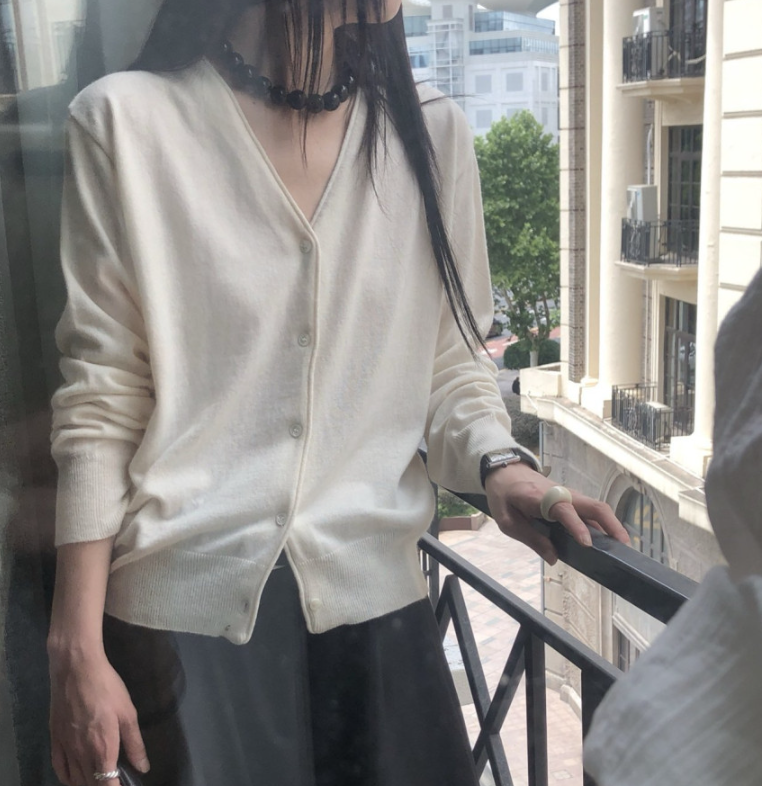 (아이 당일) 르버터(오버클래식) 드랜 브이넥 가디건 캐시미어 울 3컬러
