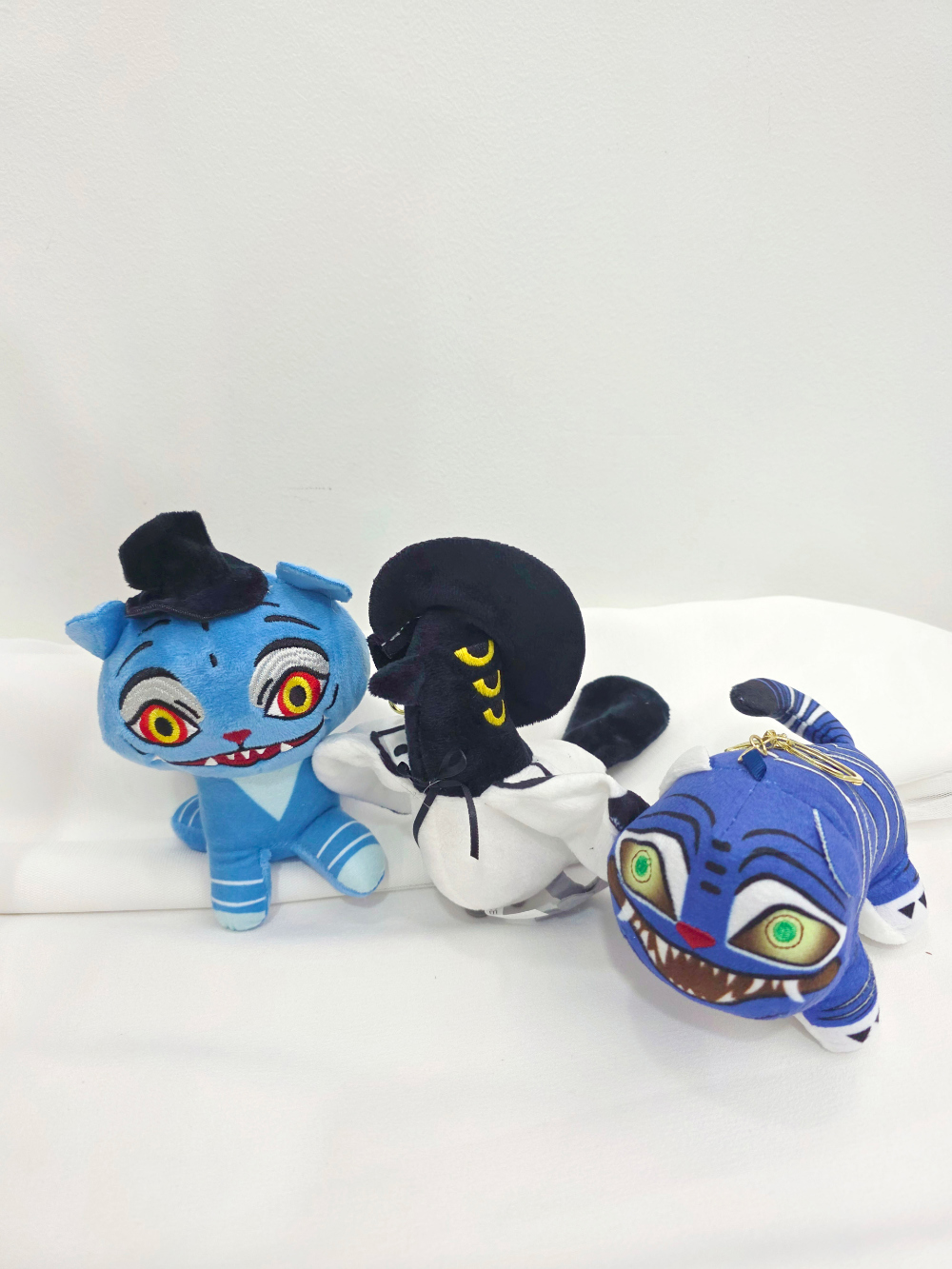 Weverse Official Keyring (Artist Collection)