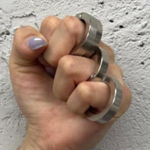 여성 휴대 호신용 주먹 반지 핑거 너클 접이식