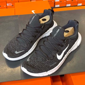 나이키 런닝화 남성 프리런 5.0 넥스트 네이처 검흰 블랙 화이트 CZ1884-001