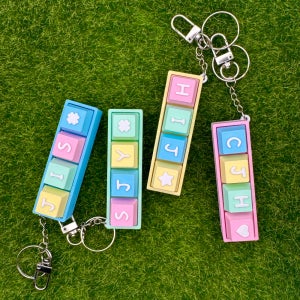 MBTI 키캡키링 4칸 이니셜 스위치 피젯 굿즈제작 생일선물 키홀더