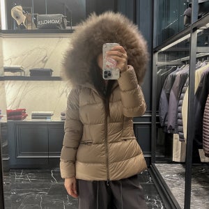 몽클레어 보에드 여성 숏패딩 BOED 카멜베이지