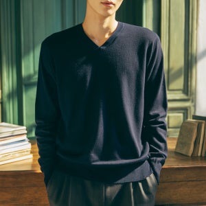 남자니트 봄 가을 환절기 빅사이즈 무지 브이넥 긴팔니트