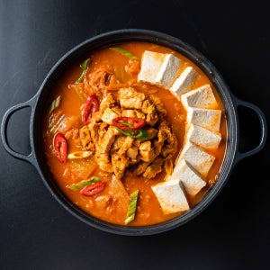 (100개까지 고기반 햄반) 돼지고기 김치찌개 밀키트 & 캠핑요리 1인용