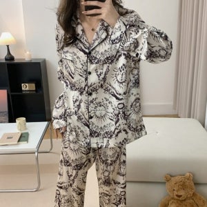 예고니 베르 실켓 긴팔세트 홈웨어 가을 잠옷 파자마 세트