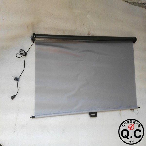 버스 예비 부품 자동차 액세서리 깜박이는 태양 그늘 전기 저렴하고 좋음