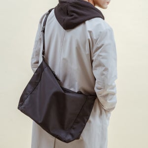 PEEPS Vibe messenger bag(Black) 남자 유스메신저백