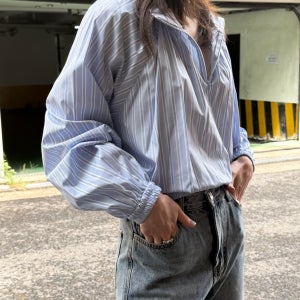 거래처세일 당일 브론즈 컴인 스트라이프 셔츠 블라우스