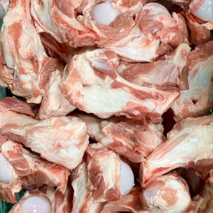 국내산 돼지 사골뼈 15kg 20kg 육수용 국밥 업소용 도매 벌크 (냉동)