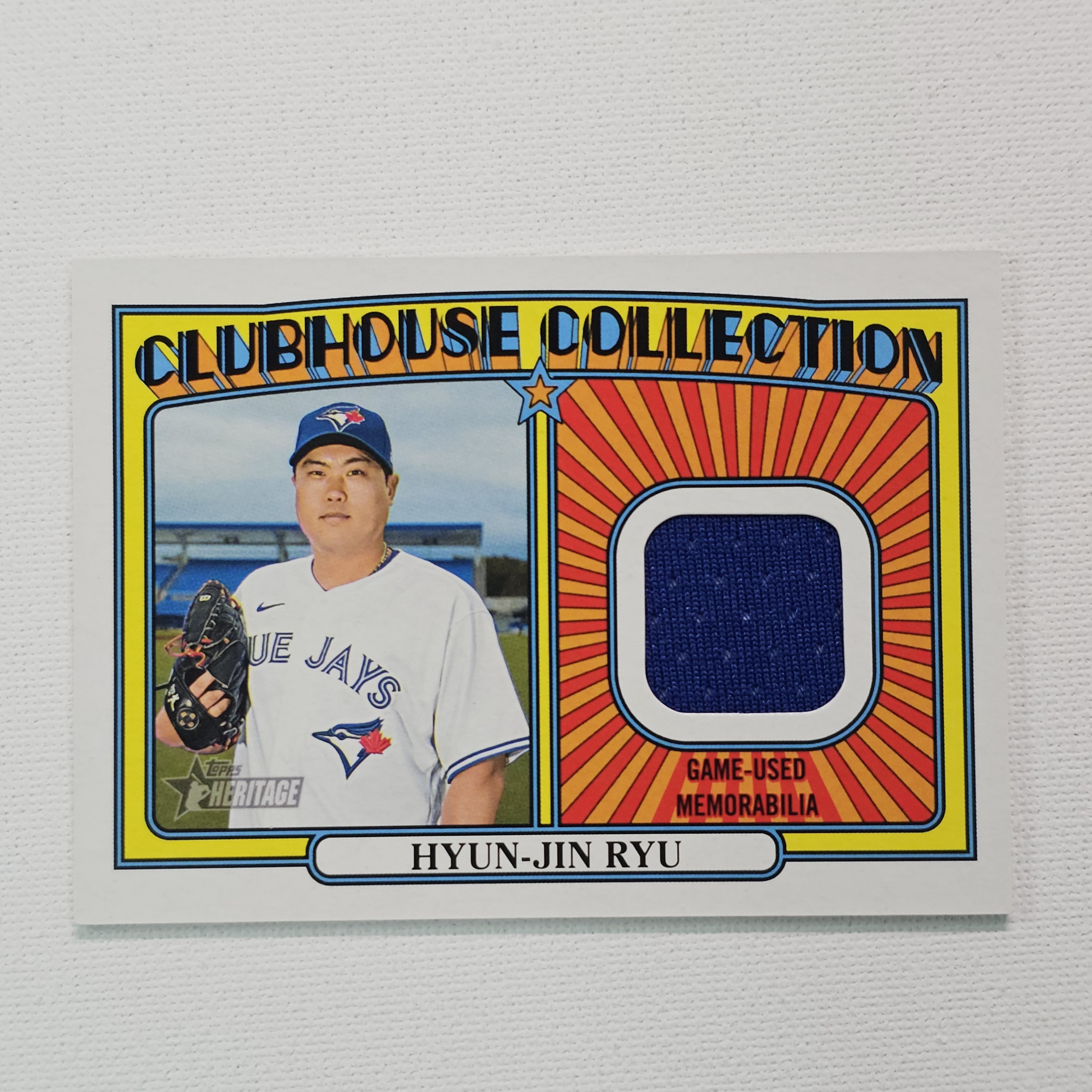 2021 Topps Heritage High Number Clubhouse Collection Relics Hyun-Jin Ryu 류현진 실착 렐릭 야구카드 / MLB-148