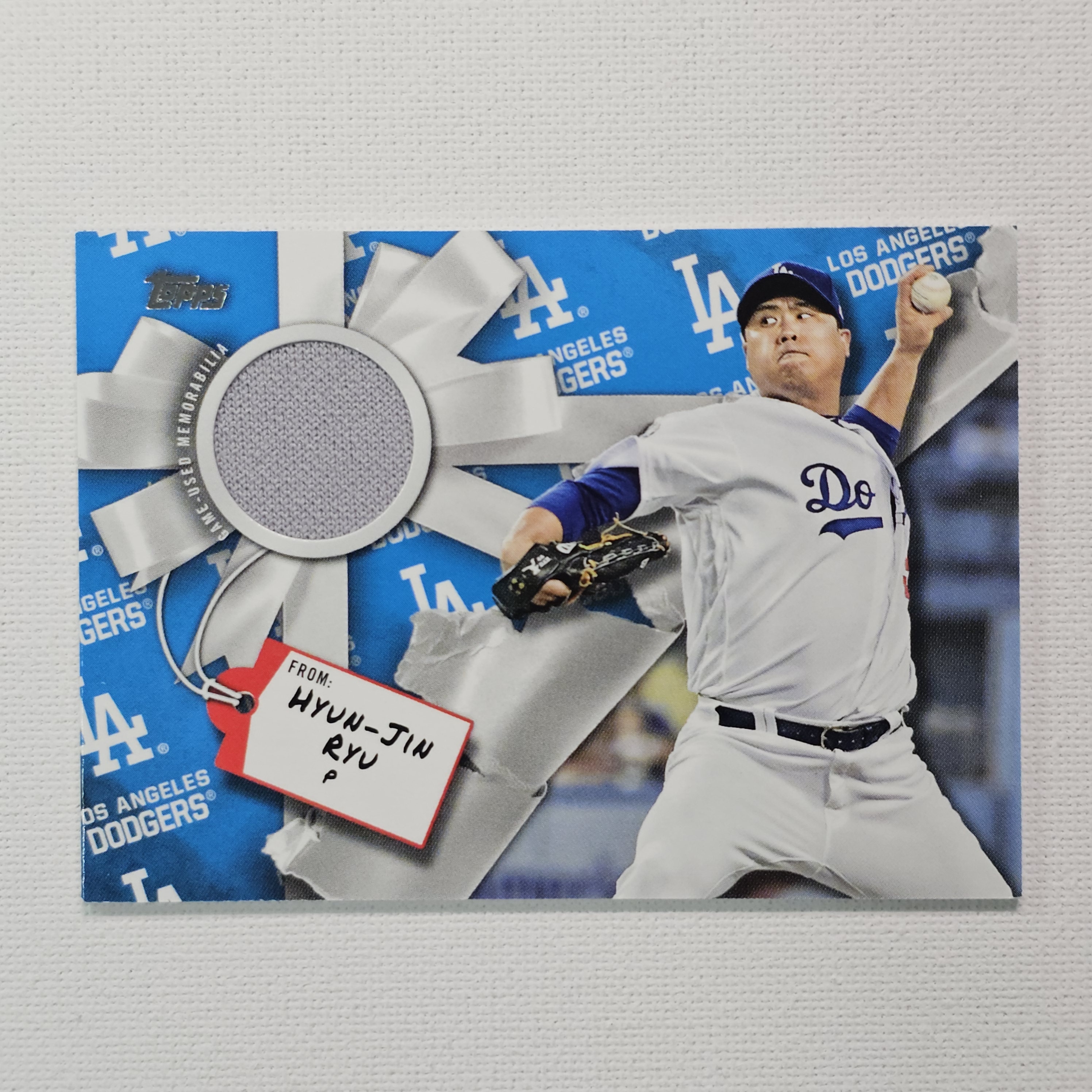2019 Topps Holiday WalMart Mega Box Relics Hyun-Jin Ryu 류현진 실착 렐릭 야구카드 / MLB-136