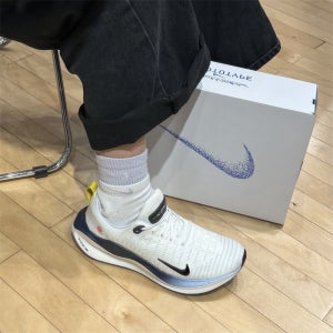 나이키 인피니티 런 4 로드 런닝화 화이트 블랙 HJ9071-100