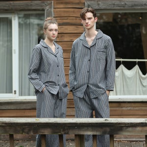 [2PACK] 주디앤 문셰이드 커플잠옷 긴팔 파자마 상하의 세트 홈웨어