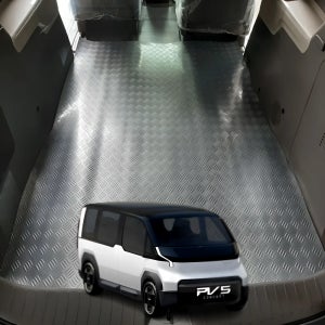 에토스몰 기아 pv5 5인승 카고 패신저 적재함 자동차 매트 고무 깔판 화물칸