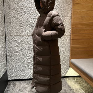 캐나다구스 여성 미스틱 푸퍼 롱패딩 Minstuque puffer