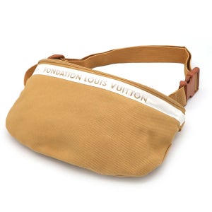 루이비통 파운데이션 뮤지엄 슬링백 바디크로스백 남자친구 선물용