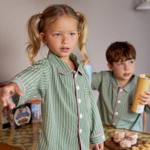 [도씨] 실크핏 웬즈데이 긴팔 키즈 잠옷 세트