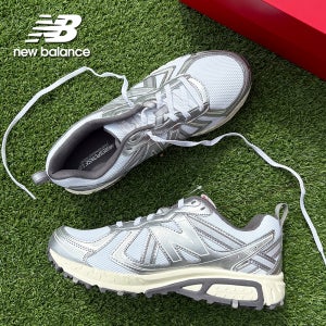 [국내매장정품] 뉴발란스 MT410KM5 410V5 NBPFFB749M 화이트실버 러닝화 운동화 발편한 발볼넓은 여자 남자 커플