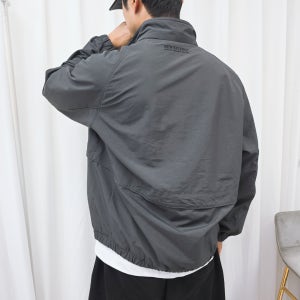 국내매장품 뉴발란스 25FW 에센셜 스탠드넥 바람막이 자켓