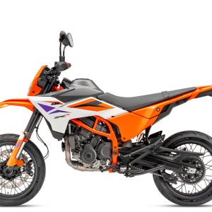 KTM 390 SMC R 슈퍼 모타드 입문 퍼포먼스