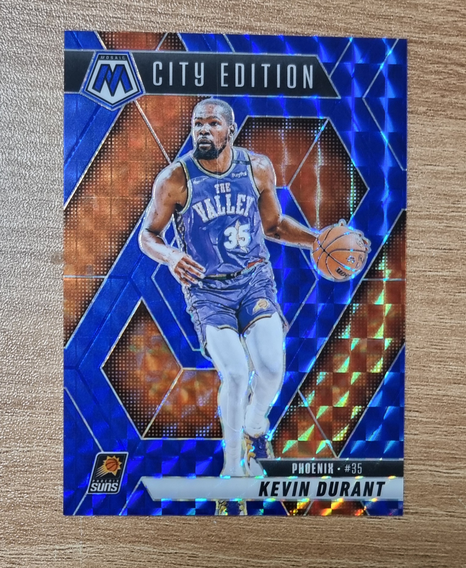 199한정판 케빈 듀란트 2024-25 Panini Mosaic City Edition Blue Mosaic Prizm No-280 NBA카드