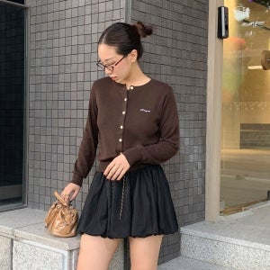 갈색가디건 자수 레드 네이비 가디건