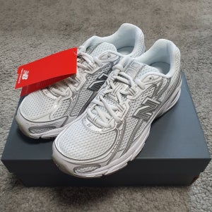 국내매장판 뉴발란스 740 발편한 신발 런닝화 가벼운 운동화