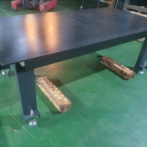 특주 용접조방 2000X1000 상판12T 국내산열연강판 높이700mm 고하중용잔넬프레임 용접테이블 바이스테이블 탭정반 작업다이