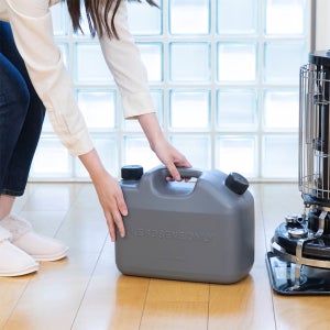 엘리펌프 Iwatani 10L 등유통 일본산 캠핑 휴대용 주유기